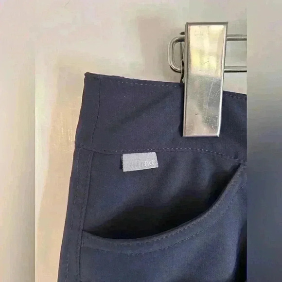 Women’s NVO by Lanctot Navy Golf Skirt with Built in Shorts Size 8 - Picture 5 of 11